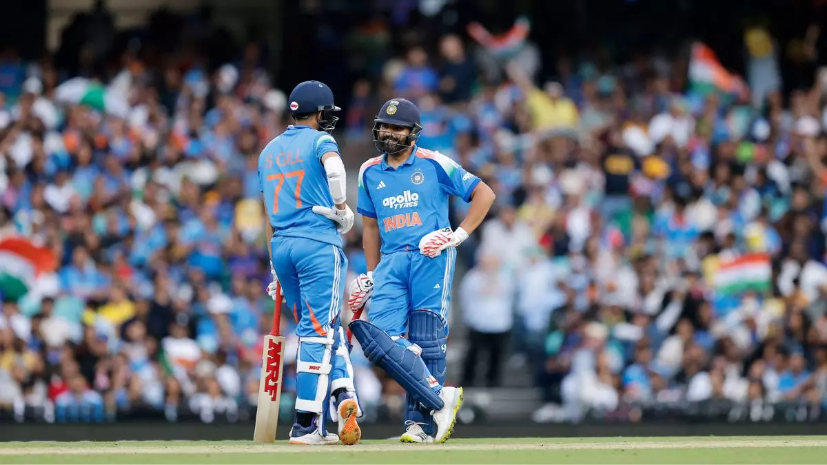 Rohit Sharma ने रचा इतिहास, वनडे रैंकिंग में नंबर 1 पर पहुंचने वाले सबसे उम्रदराज बल्लेबाज बने Hitman; गिल को छोड़ा पीछे