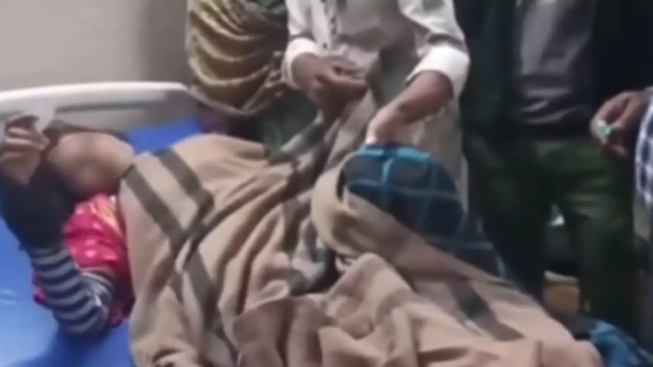 VIDEO: मैं जिंदा रहूंगी और...हवस पूरी नहीं होने पर बिलबिलाए पति ने फेंका था छत से नीचे- महिला ने बताई बेडरूम की कहानी VIDEO: मैं जिंदा रहूंगी और...हवस पूरी नहीं होने पर बिलबिलाए पति ने फेंका था छत से नीचे- महिला ने बताई बेडरूम की कहानी