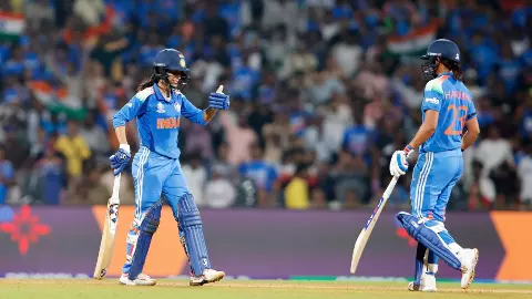 INDW Vs AUSW: महिला वर्ल्ड कप के फाइनल में भारत, जेमिमा-हरमनप्रीत ने लिखा सुनहरा अध्याय; ऑस्ट्रेलिया की खत्म हुई बादशाहत INDW Vs AUSW: महिला वर्ल्ड कप के फाइनल में भारत, जेमिमा-हरमनप्रीत ने लिखा सुनहरा अध्याय; ऑस्ट्रेलिया की खत्म हुई बादशाहत