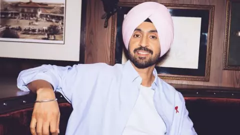SFJ की धमकी पर आया Diljit Dosanjh का रिएक्शन, बताया किस वजह से जाना पड़ा शो में SFJ की धमकी पर आया Diljit Dosanjh का रिएक्शन, बताया किस वजह से जाना पड़ा शो में