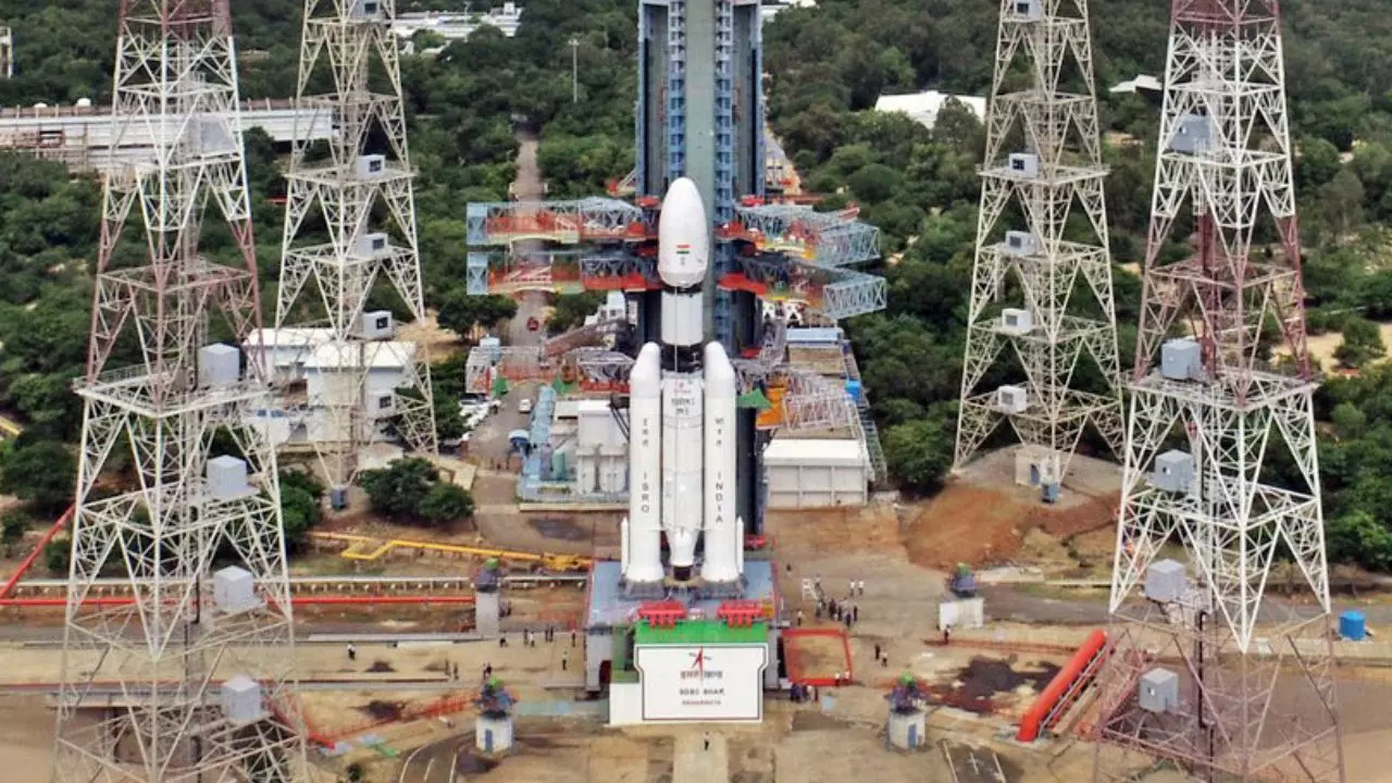 Space Power India: LVM-3 मिशन में दिखेगा ISRO का असली दम, गगनयान और स्पेस स्टेशन के लिए रास्ता साफ