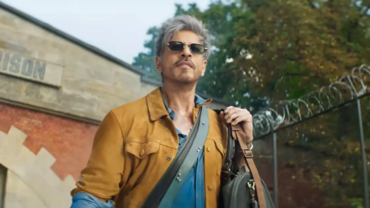 KING Title Reveal: 100 देशों में बदनाम, दुनिया ने दिया सिर्फ एक नाम, 2026 में रिलीज होगी Shahrukh Khan की किंग