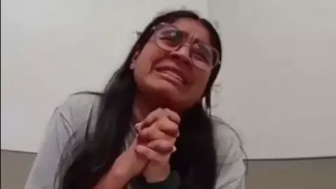 यूएस में चोरी करते रंगे हाथ पकड़ी गई भारतीय लड़की, ऑफिसर्स के सामने रोते-गिड़गिड़ाते मांगी माफी, पुलिस ने नहीं मानी बात| VIDEO