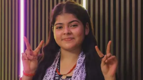 खेसारी लाल यादव की एक्ट्रेस Kajal Kumari का MMS स्कैंडल वीडियो लीक, एक्ट्रेस ने अब तोड़ी चुप्पी खेसारी लाल यादव की एक्ट्रेस Kajal Kumari का MMS स्कैंडल वीडियो लीक, एक्ट्रेस ने अब तोड़ी चुप्पी