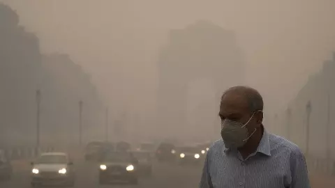 दिल्ली की हवा से मौत! 2023 में 17 हजार से ज्यादा लोगों की जान ली प्रदूषण ने, हर सात में से एक मौत का जिम्मेदार जहरीला धुआं