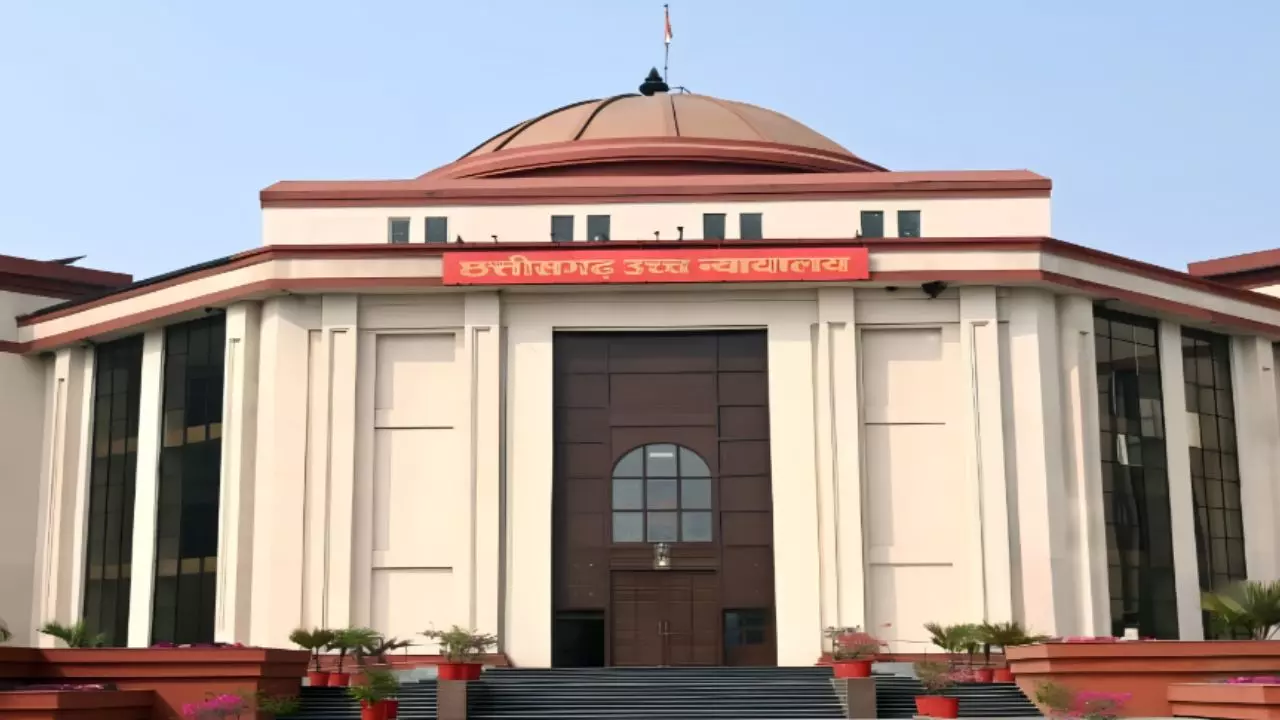 छत्तीसगढ़ हाईकोर्ट का फैसला, वर्जिनिटी टेस्ट के लिए महिलाओं को नहीं होना होगा मजबूर