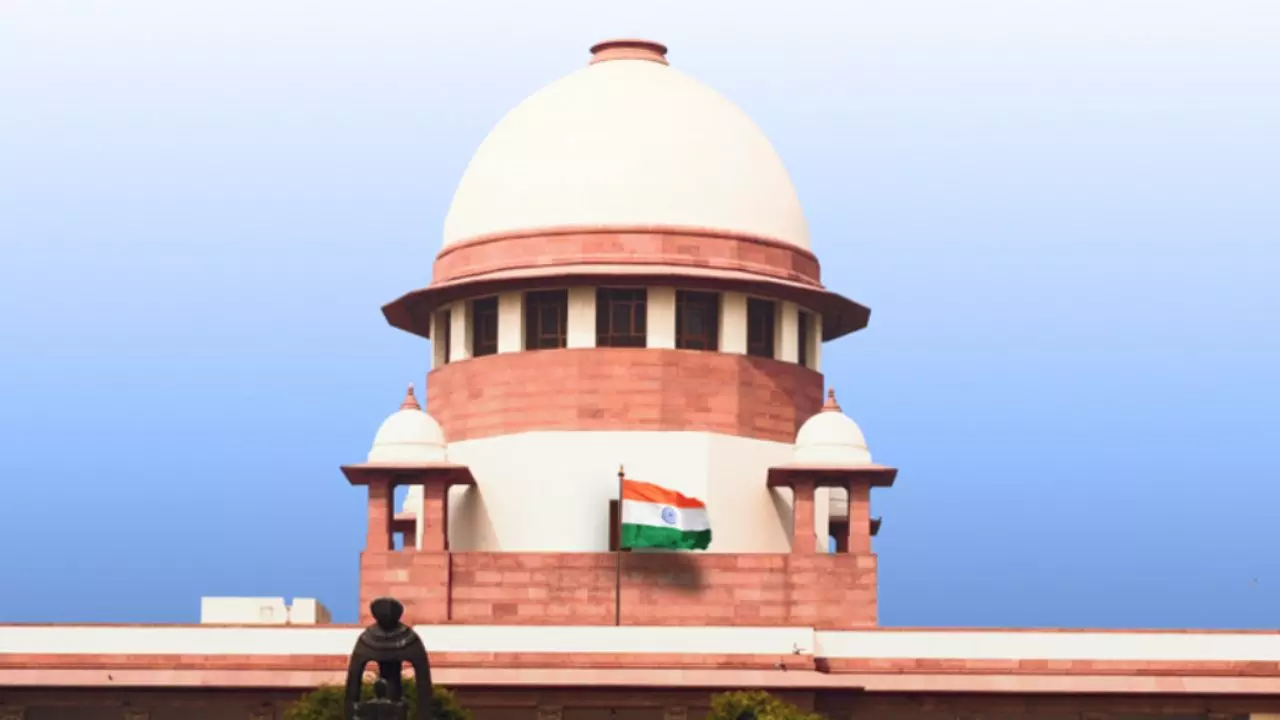 राष्ट्रपति-राज्यपाल की शक्तियों पर सुप्रीम कोर्ट की बड़ी टिप्पणी, कहा- समय सीमा तय नहीं कर सकता कोर्ट