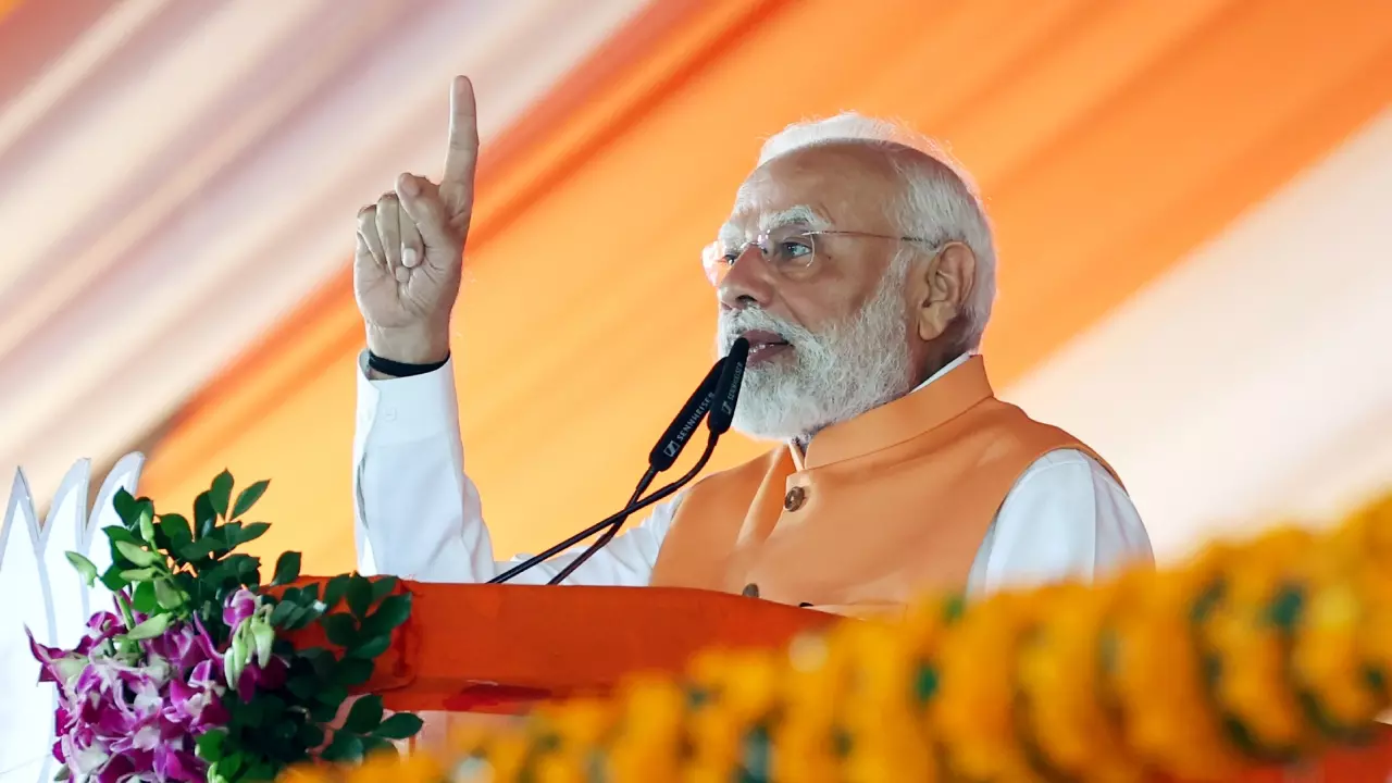 ‘बिहार को नहीं चाहिए कट्टा सरकार’ - PM मोदी का विपक्ष के दुनाली और रंगदारी पर तंज, जानें उनके भाषण की 10 बड़ी बातें