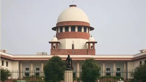 अमीरों का शहरी फोबिया: सुप्रीम कोर्ट ने खारिज की याचिका, पैकेटबंद खाने पर कहा - पहले देश के... जहां पानी नहीं मिलता अमीरों का शहरी फोबिया: सुप्रीम कोर्ट ने खारिज की याचिका, पैकेटबंद खाने पर कहा - पहले देश के... जहां पानी नहीं मिलता