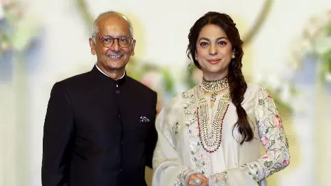 Miss India से भारत की सबसे रिचेस्ट एक्ट्रेस बनने तक, कितनी ट्रेजडी भरी रही Juhi Chawla और Jay Mehta की मोहब्बत Miss India से भारत की सबसे रिचेस्ट एक्ट्रेस बनने तक, कितनी ट्रेजडी भरी रही Juhi Chawla और Jay Mehta की मोहब्बत