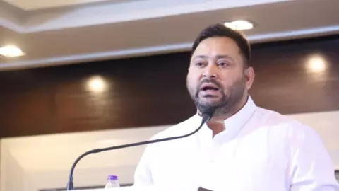 Bihar Election Results 2025: क्या यादवों ने बिगाड़ दिया तेजस्वी का खेला? 5 पॉइंट में समझें कैसे लालू के लाल हो गए चारों खाने चित्त Bihar Election Results 2025: क्या यादवों ने बिगाड़ दिया तेजस्वी का खेला? 5 पॉइंट में समझें कैसे लालू के लाल हो गए चारों खाने चित्त