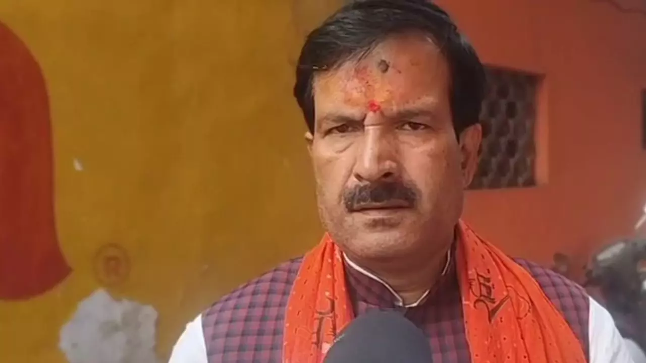 Aaj ki Taaza Khabar: रोहिणी आचार्या के बयान पर RJD का पहला रिएक्शन- यह परिवार का मामला, नतीजों ने सबको चौंकाया- पढ़ें 17 नवंबर की बड़ी खबरें