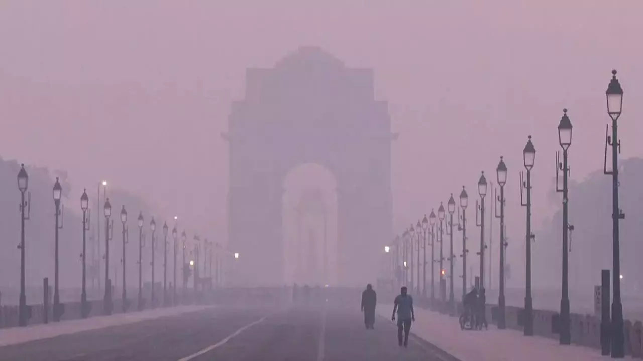 “बच्चों को गैस चेंबर में भेजने जैसा”, सुप्रीम कोर्ट ने कहा- जहरीली हवा में न कराएं स्कूल स्पोर्ट्स