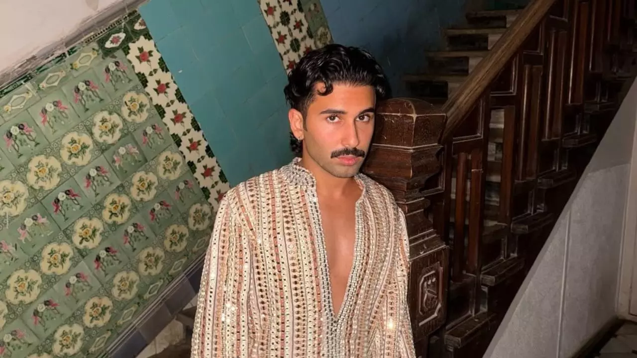 252 करोड़ के ड्रग्स केस में फंसे Orry, मुंबई पुलिस ने भेजा समन; इन बड़ सेलेब्स का भी नाम शामिल!