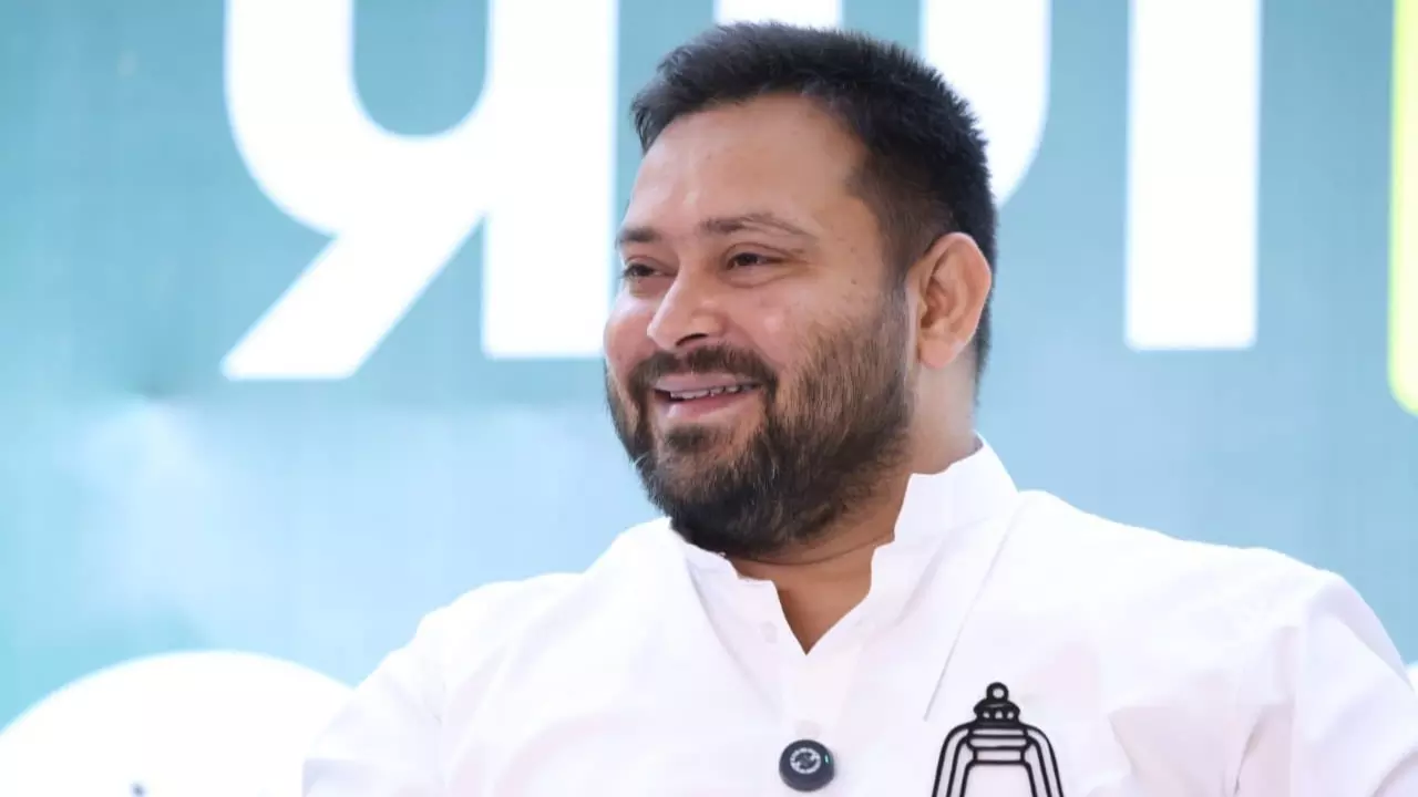 उम्मीद है सरकार चुनावी वादे पूरे करेगी, नीतीश कुमार के शपथ लेते ही तेजस्वी यादव ने दी नेक सलाह