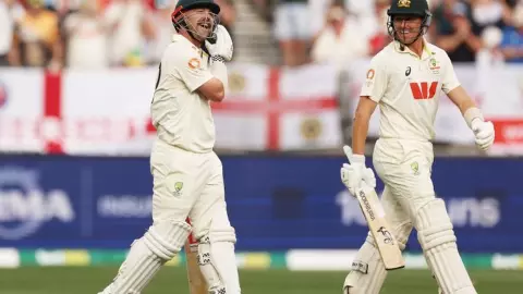 AUS vs ENG: ट्रैविस हेड की आंधी में उड़े इंग्लैंड के गेंदबाज, ऑस्ट्रेलिया की जीत में चमके ये खिलाड़ी; सीरीज में बनाई 1-0 की बढ़त AUS vs ENG: ट्रैविस हेड की आंधी में उड़े इंग्लैंड के गेंदबाज, ऑस्ट्रेलिया की जीत में चमके ये खिलाड़ी; सीरीज में बनाई 1-0 की बढ़त