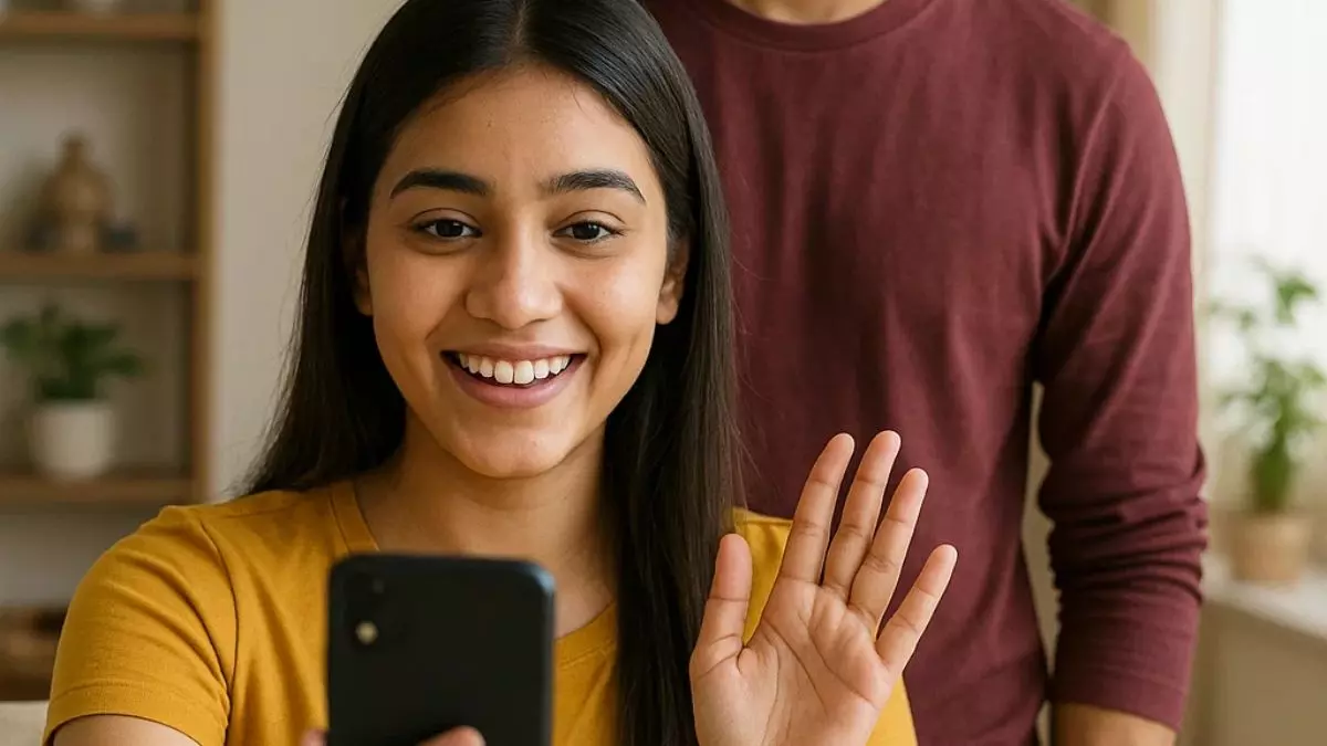 वीडियो कॉलिंग पर लाइव थी गर्लफ्रेंड! UP में शख्स ने कर ली आत्महत्या