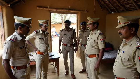 दुमका दिल दहला देने वाली घटना! पति-पत्नी और दो बच्चों के मिले शव, हत्या और आत्महत्या के बीच फंसी पुलिस; अबतक क्या चला पता?