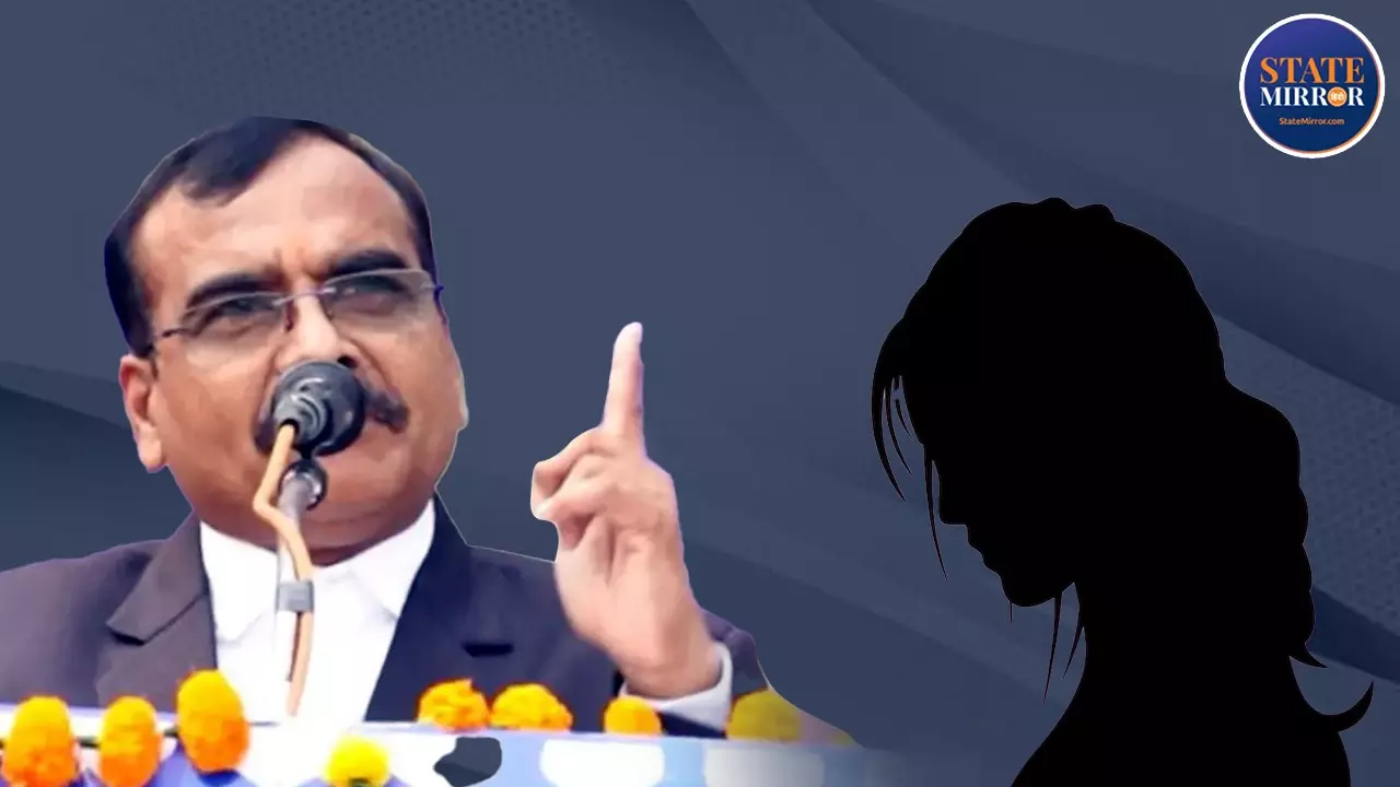 कौन हैं IAS संतोष वर्मा? ब्राह्मण बेटी पर विवादित बयान से मचा बवाल, कार्रवाई की उठी मांग