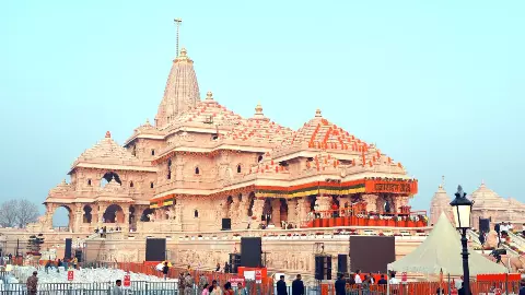 राम मंदिर के शिखर पर लगेगा दिव्य ध्वज, किसका प्रतीक है सूर्य-ॐ-कोविदार वृक्ष? जानिए इसकी खासियत - 10 Pointers