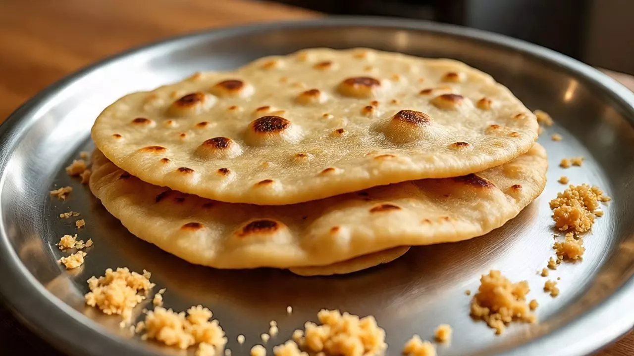 थाली में गलती से भी न रखें 3 रोटी, नहीं तो हो जाएगा बड़ा नुकसान; जानें सही तरीका