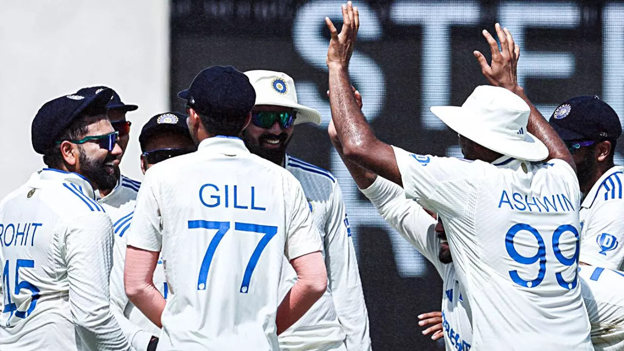 Kanpur Test: बारिश के बाद टी-20 अंदाज में भारत की धुआंधार बल्लेबाजी, अश्विन ने ढहाए बांग्लादेश के विकेट, जानें चौथे दिन क्या-क्या हुआ