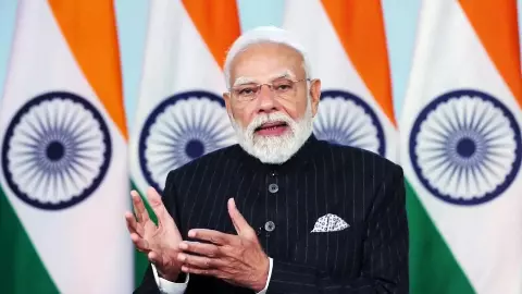 इसरो के ड्रोन कंपटीशन में Gen-Z, INS माहे और उत्तराखंड टूरिज्म... पढ़ें पीएम मोदी के मन की बात की 10 बड़ी बातें इसरो के ड्रोन कंपटीशन में Gen-Z, INS माहे और उत्तराखंड टूरिज्म... पढ़ें पीएम मोदी के मन की बात की 10 बड़ी बातें