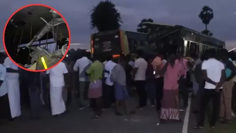 आखिर कब रुकेंगे सड़क हादसे? तमिलनाडु में दो सरकारी बसों की टक्कर होने से 10 लोगों की मौत, 40 घायल आखिर कब रुकेंगे सड़क हादसे? तमिलनाडु में दो सरकारी बसों की टक्कर होने से 10 लोगों की मौत, 40 घायल