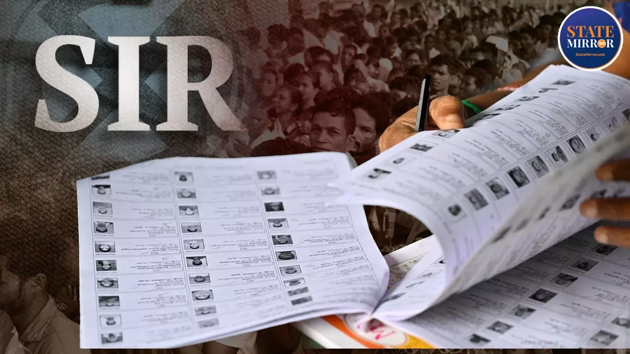 बंगाल में 2208 बूथों पर झोल, इन पर नहीं हुई किसी की मौत, न ही कोई डुप्लीकेट वोट, EC ने अफसरों से तलब की रिपोर्ट