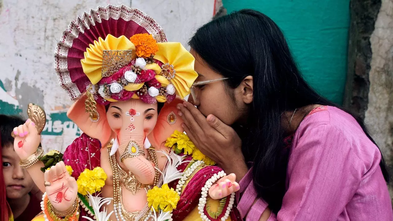 इस दिन करें भगवान गणेश से जुड़े ये 7 उपाय, दूर होंगी परेशानियां और हर कार्य में मिलेगी सफलता