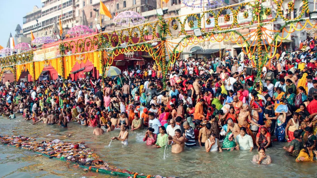 Ganga Dussehra Upay: गंगा दशहरा के दिन जरूर करें ये 10 उपाय, मिलेगी मां गंगा और देवी लक्ष्मी का आशीर्वाद