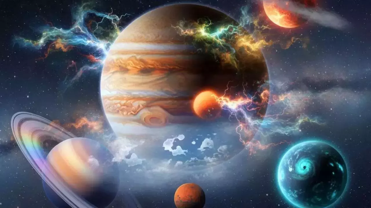 जून में ग्रहों के दुर्लभ योग से इन राशि वालों का शुरू हो सकता है अच्छा समय