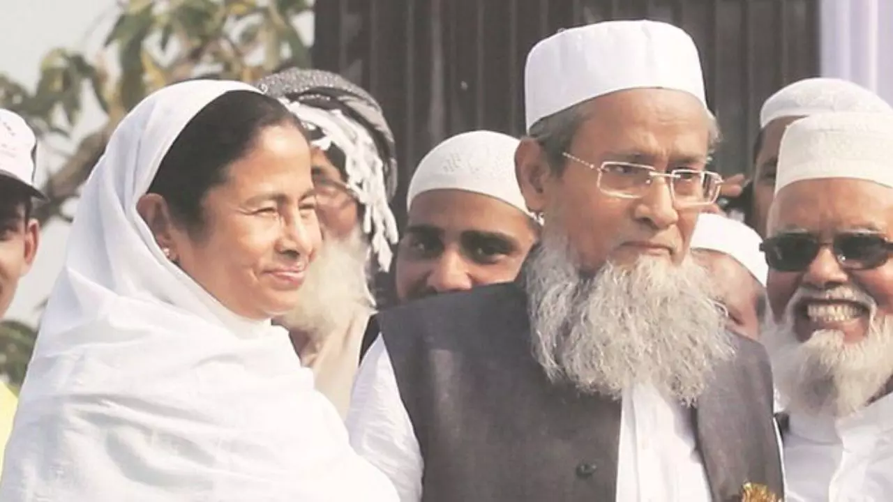 मुसलमान चुप नहीं बैठेंगे..., बंगाल में वक्‍फ कानून पर बवाल तय! ममता के खिलाफ मंत्री ने खोला मोर्चा