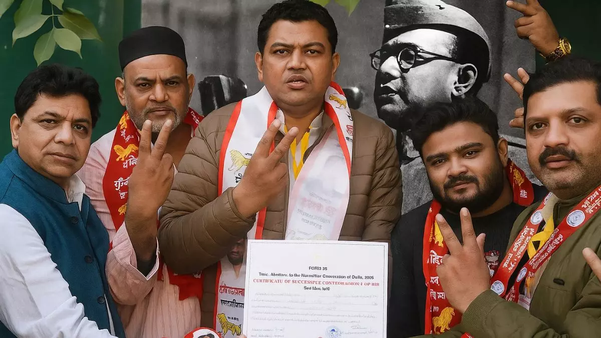 MCD में नेताजी की पार्टी की ऐतिहासिक वापसी, कौन हैं चांदनी महल से चुनाव जीतने वाले मोहम्मद इमरान? जानें कैसे रचा इतिहास