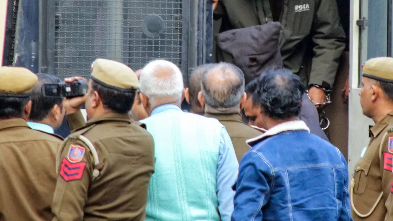 Tahawwur Rana: फेफड़ों के पानी ने कराया 26/11 का हमला - तहव्‍वुर राणा की डील डिस्‍क्‍लोज