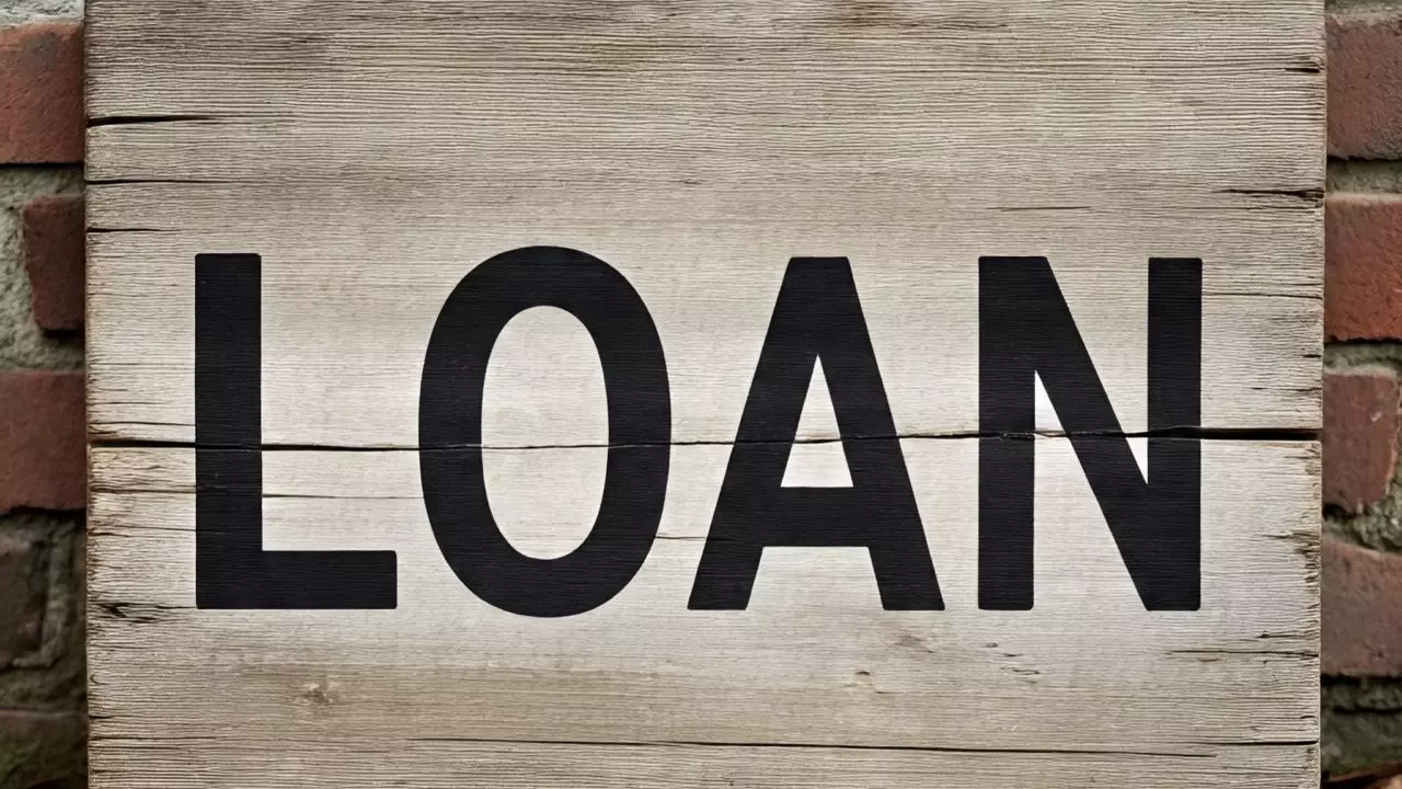 Personal Loan की कर रहे हैं प्लानिंग, जानिए कौन सा बैंक कितना दे रहा है Interest Rate