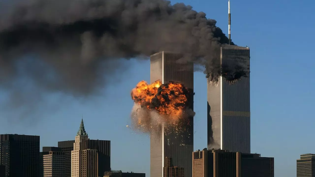 9/11 के 25 साल: इस आतंकी हमले को याद कर आज भी डर से कांप उठते हैं लोग, जानें इसकी 10 बड़ी बातें