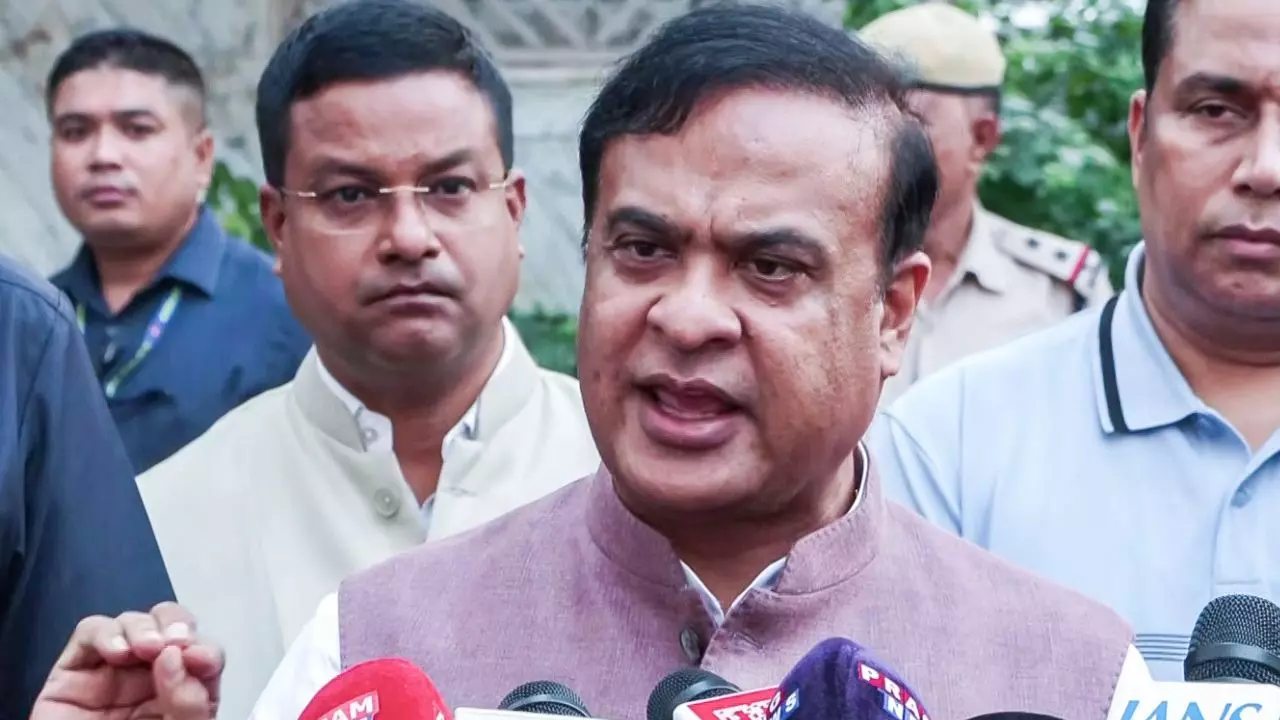 6 समुदायों को राहत? विदेशी ट्रिब्यूनल केस वापसी पर सीएम हिमंत ने तोड़ी चुप्पी, जानें क्या है मामला