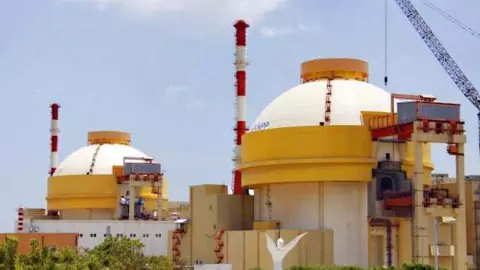 पुतिन के भारत दौरे के बाद कुडनकुलम पावर प्लांट सुर्खियों में क्यों? भारत-रूस समझौते का असर पुतिन के भारत दौरे के बाद कुडनकुलम पावर प्लांट सुर्खियों में क्यों? भारत-रूस समझौते का असर