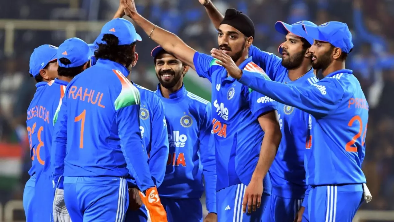 चैंपियंस ट्रॉफी जीतने से लेकर साउथ अफ्रीका के खिलाफ टेस्ट सीरीज हारने तक.... भारतीय क्रिकेट के लिए कैसा रहा साल 2025?