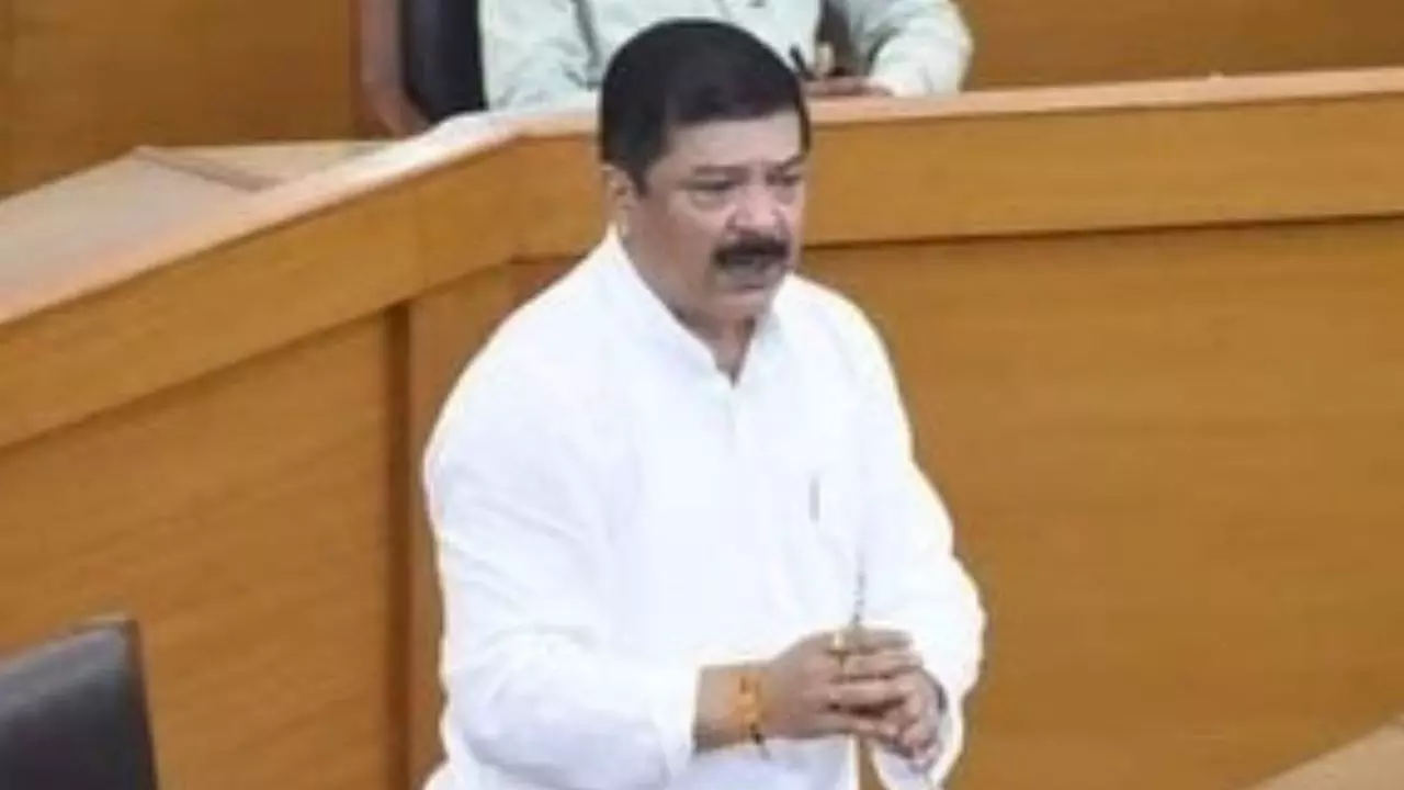 बीएलओ को पीटने की खुली धमकी देने वाले कांग्रेस विधायक सुदीप रॉय बर्मन कौन?