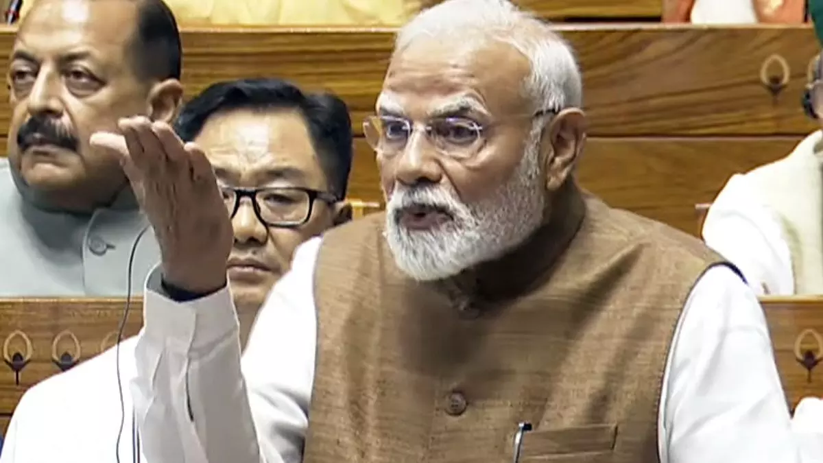 150 साल बाद  ‘वंदे मातरम्’ पर क्यों छिड़ा संग्राम? समझिए इसके पीछे की इनसाइड स्टोरी