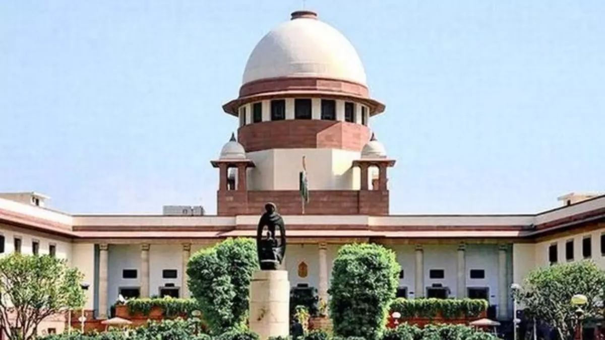 स्थिति अगर नहीं संभली तो... SC ने SIR प्रक्रिया में बाधा डालने पर जताई नाराजगी, राज्यों से कहा- तुरंत अतिरिक्त स्टाफ दें, घंटे कम करें