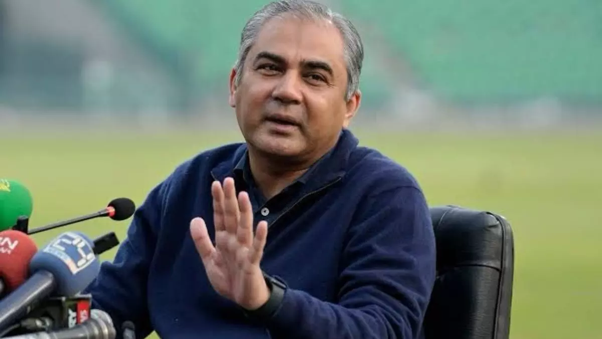 मोहसिन नकवी ने PSL को दुनिया की नंबर 1 लीग बनाने का किया दावा,  यूजर्स बोले- एशिया कप की ट्रॉफी कब लौटाओगे, पहले ये बताओ