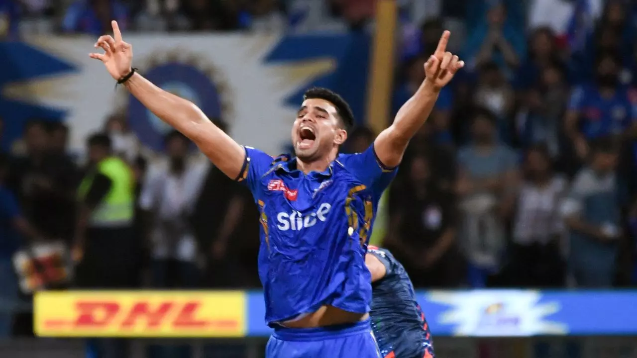 अर्जुन तेंदुलकर के बर्थडे पर सचिन और सारा ने यूं किया विश