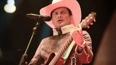 जुबीन गर्ग की मौत का सच जल्द आएगा सामने! असम SIT ने दाखिल की 3500 पन्नों की चार्जशीट; CM बोले- न्याय मिलेगा.. जुबीन गर्ग की मौत का सच जल्द आएगा सामने! असम SIT ने दाखिल की 3500 पन्नों की चार्जशीट; CM बोले- न्याय मिलेगा..