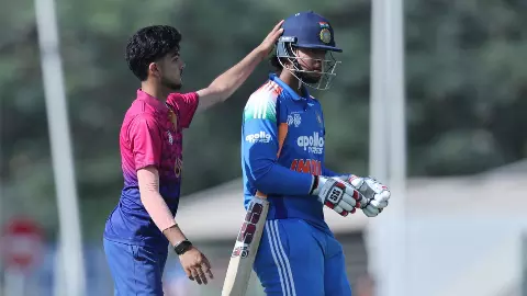 U-19 Asia Cup 2025: पाकिस्तान के खिलाफ मैच में वैभव सूर्यवंशी पर होंगी निगाहें, लेकिन क्या भारत-पाक के खिलाड़ी हैंडशेक करेंगे? U-19 Asia Cup 2025: पाकिस्तान के खिलाफ मैच में वैभव सूर्यवंशी पर होंगी निगाहें, लेकिन क्या भारत-पाक के खिलाड़ी हैंडशेक करेंगे?