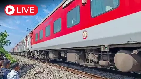 Aaj ki Taaza Khabar Live News Update:  आज से महंगा हुआ ट्रेन का सफर, बढ़ा किराया आज से होगा लागू