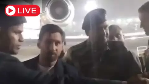 Aaj Ki Taaza Khabar Live News: फुटबॉल स्टार लियोनल मेसी पहुंचे कोलकाता, ‘सिटी ऑफ जॉय’ में फैंस ने किया जोरदार स्वागत Aaj Ki Taaza Khabar Live News: फुटबॉल स्टार लियोनल मेसी पहुंचे कोलकाता, ‘सिटी ऑफ जॉय’ में फैंस ने किया जोरदार स्वागत