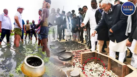 शोध, बीज, ब्रांडिंग और निर्यात... केंद्र सरकार की नई स्कीम से बदलेगी तस्वीर, बिहार बनेगा मखाना हब- ₹476 करोड़ की योजना पर लगी मुहर शोध, बीज, ब्रांडिंग और निर्यात... केंद्र सरकार की नई स्कीम से बदलेगी तस्वीर, बिहार बनेगा मखाना हब- ₹476 करोड़ की योजना पर लगी मुहर